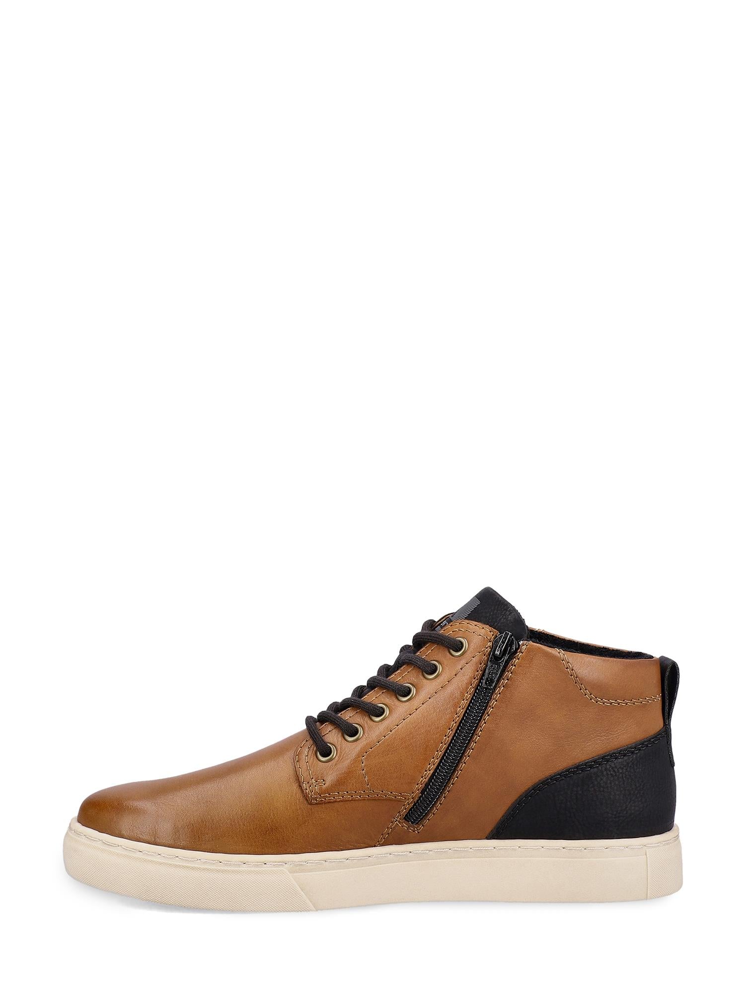 04516 Rieker-Evolution Muskat Short Boot Leather fra Rieker Sport er en brun og svart høystøvel med hvit såle, svarte lisser, Memory-innersåle og glidelås i siden, vist i sideprofil mot en hvit bakgrunn.
