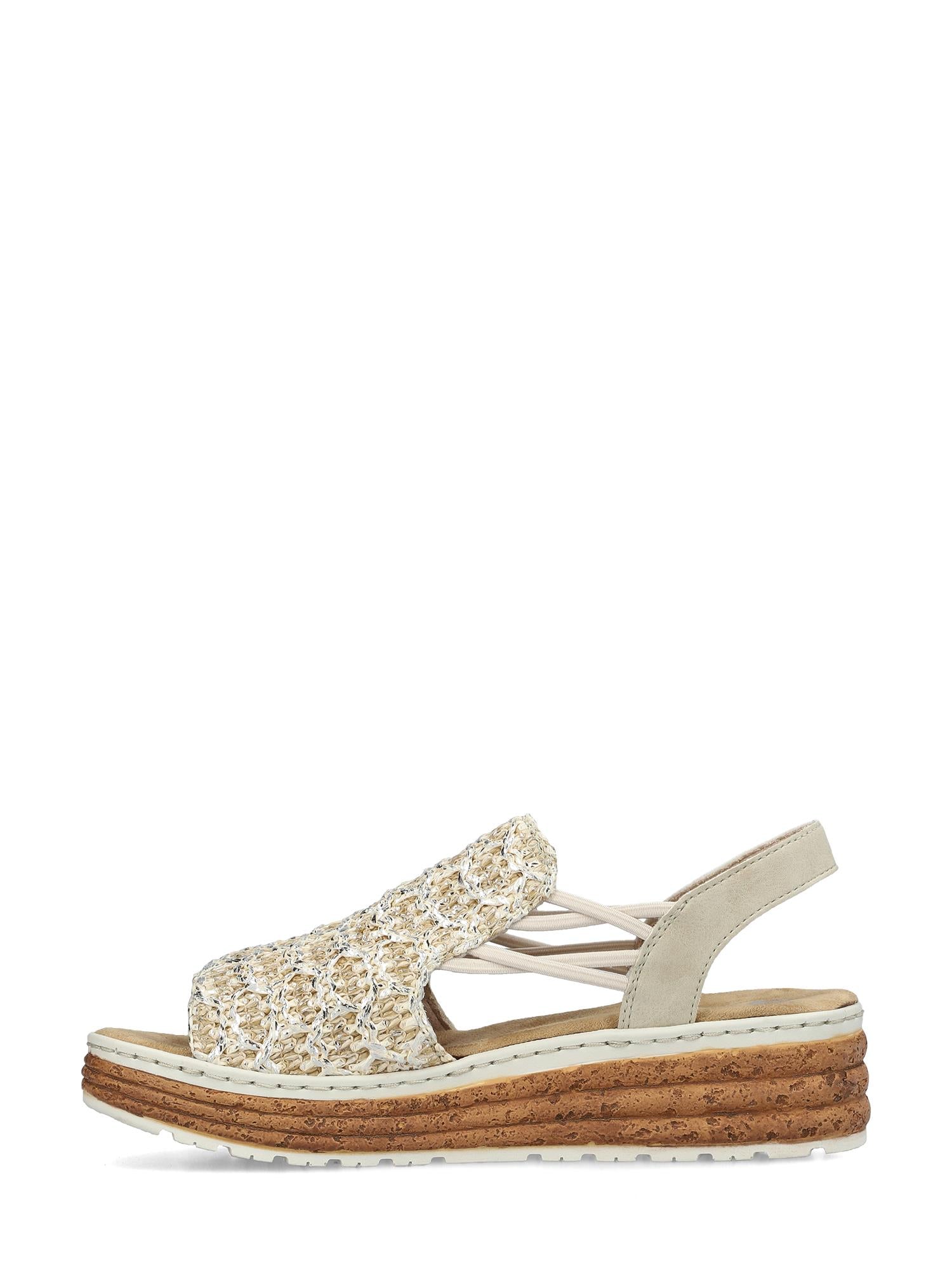 02991 Rieker Lumea Sandal fra Rieker Comfort & Style har en beige, vevd overdel, åpen tå, slingback-reim, plattformsåle i kork med hvit slitebane og Antistress-teknologi for komfort hele dagen og en uformell stil.