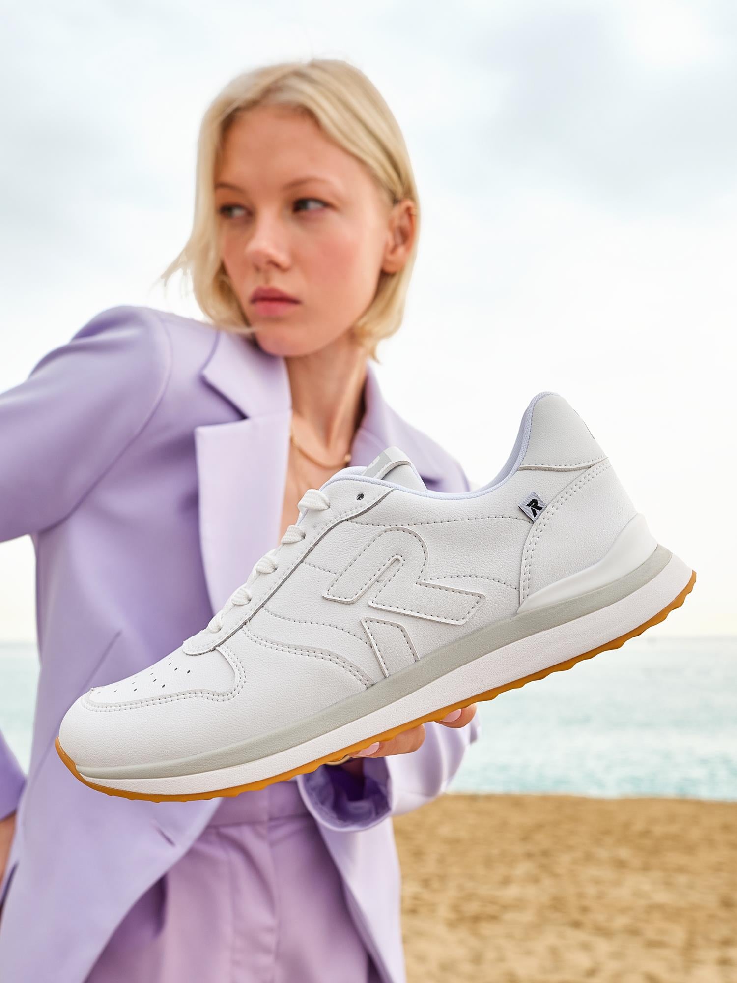 04032 Rieker-Evolution White Evo Sneaker