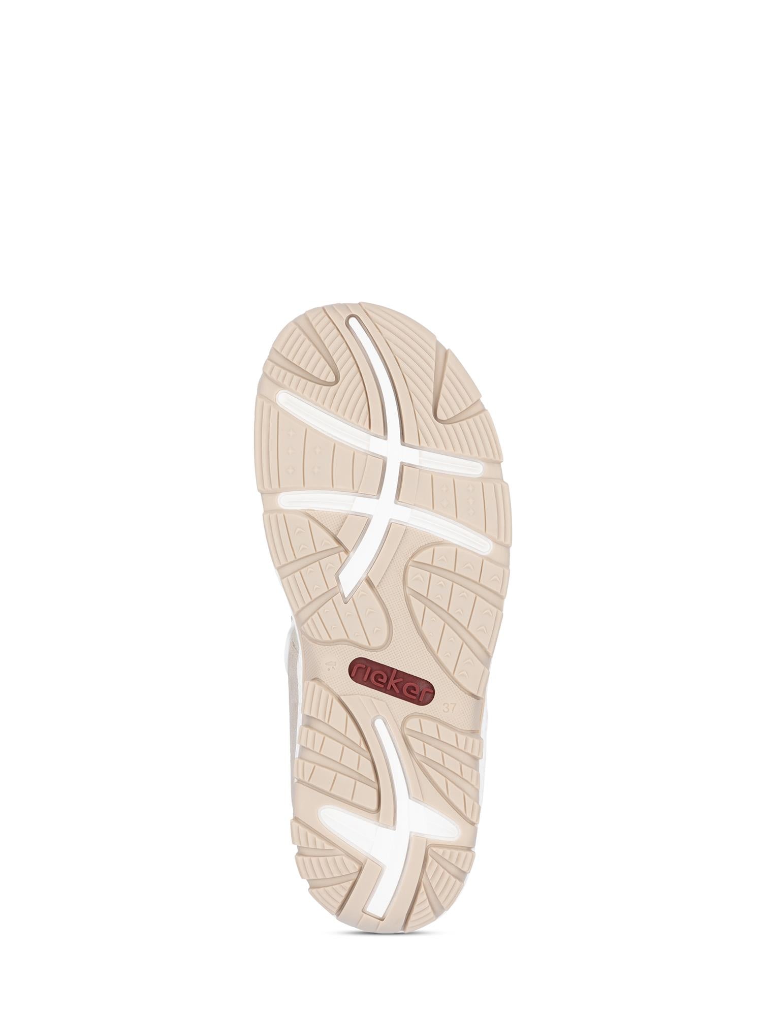 Bildet viser den beige yttersålen i gummi på 03024 Rieker Rose ComfortWave Sandal fra Rieker Comfort & Style, med teksturert slitebane, rød Rieker-logo nær fotbuen, størrelse 37 og ComfortWave-merkevare for en feminin touch.