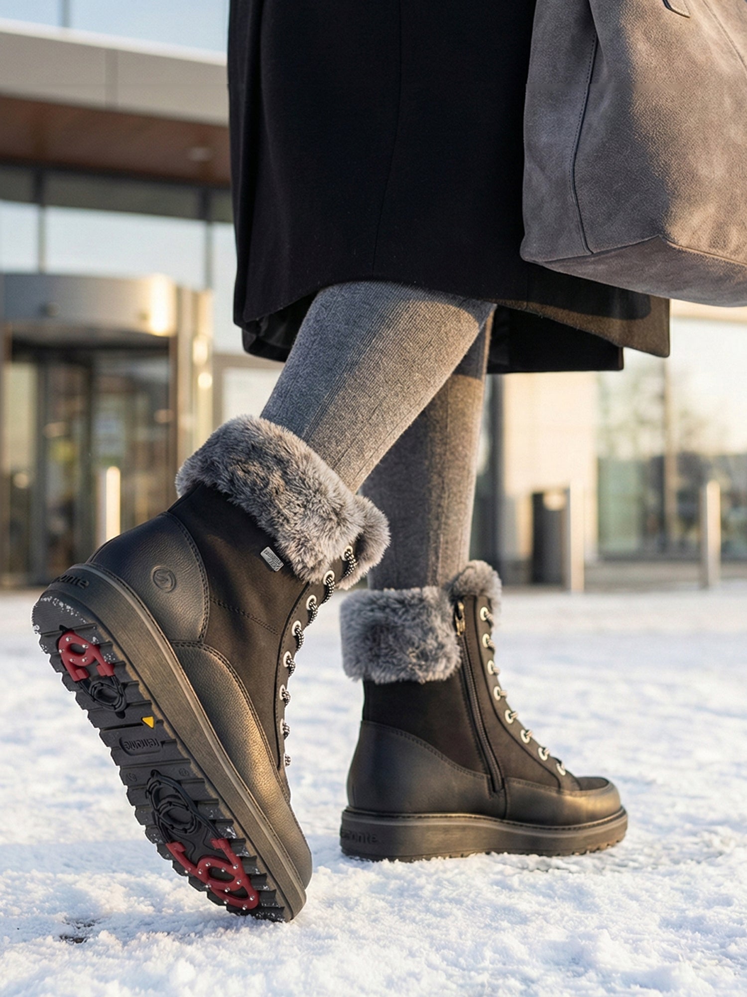 05006 Remonte Premium leather tex black ullfôret med brodder