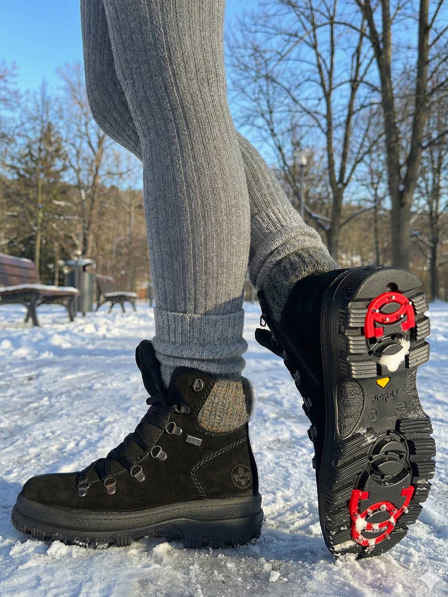 05364 Rieker Varmfòret vintersko med brodder