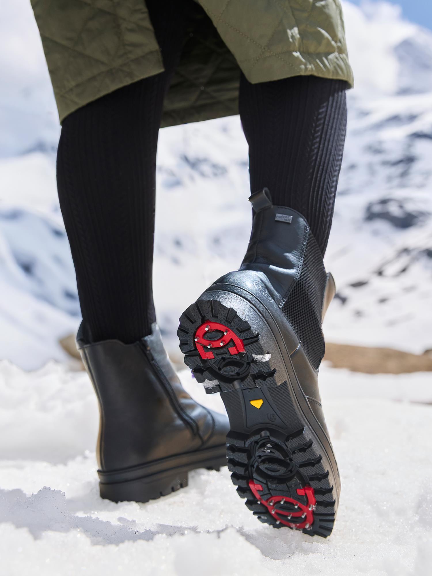 05163 Rieker Chelsea med utfellbare brodder