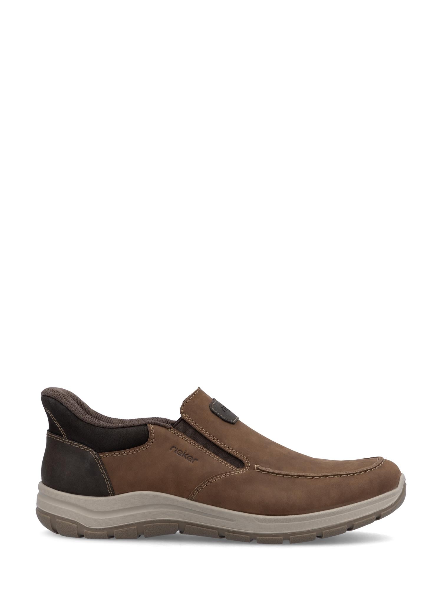 02862 Rieker FlexStep Slip-Ins fra Rieker Comfort & Style er en brun fritidssko med beige såle, mørkebrun hældetalj, synlige sømmer, elastisk panel for enkel bruk, antistress-teknologi og ekstra bred passform.