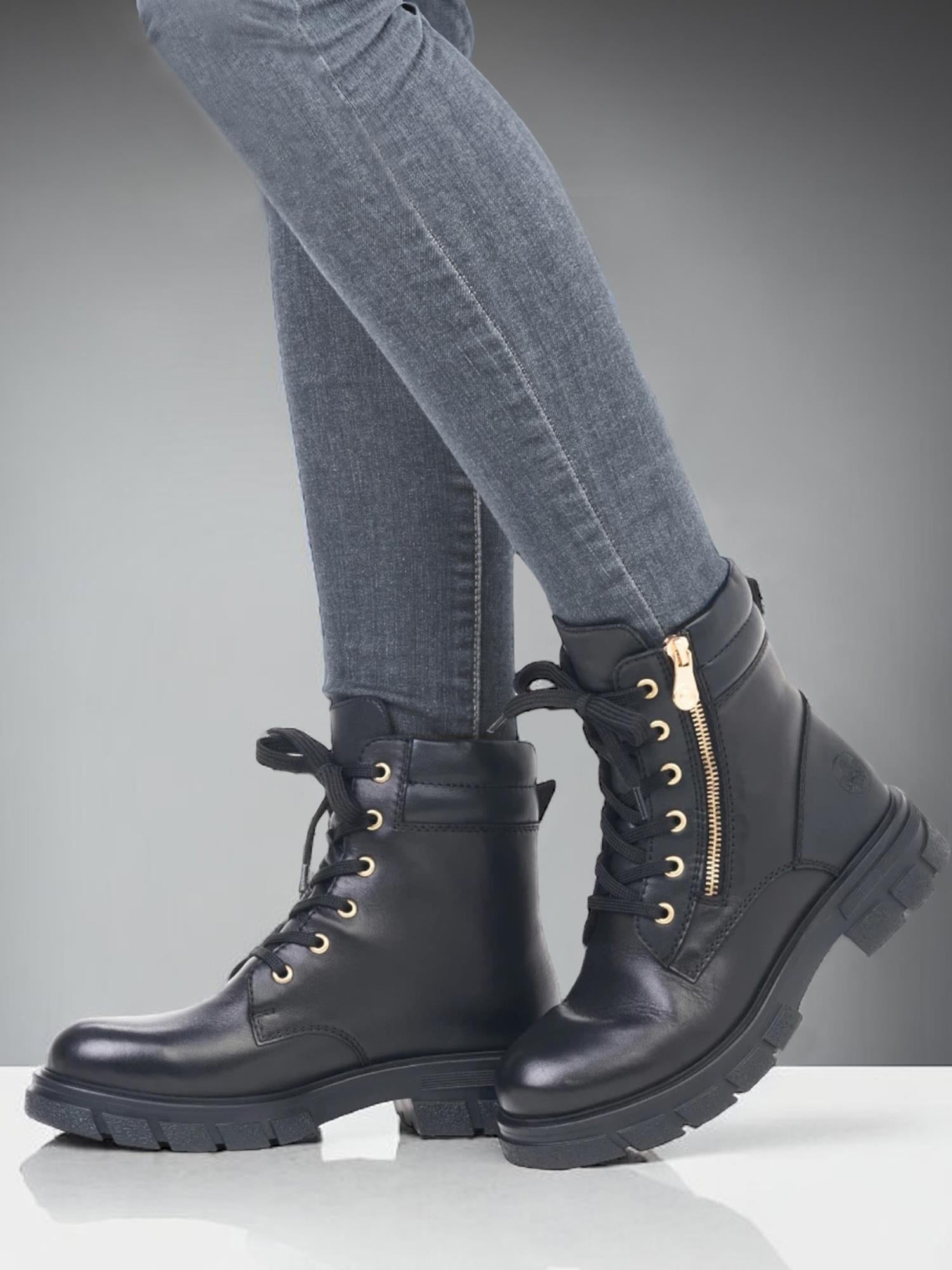 04498 Rieker Lyon Leather boots