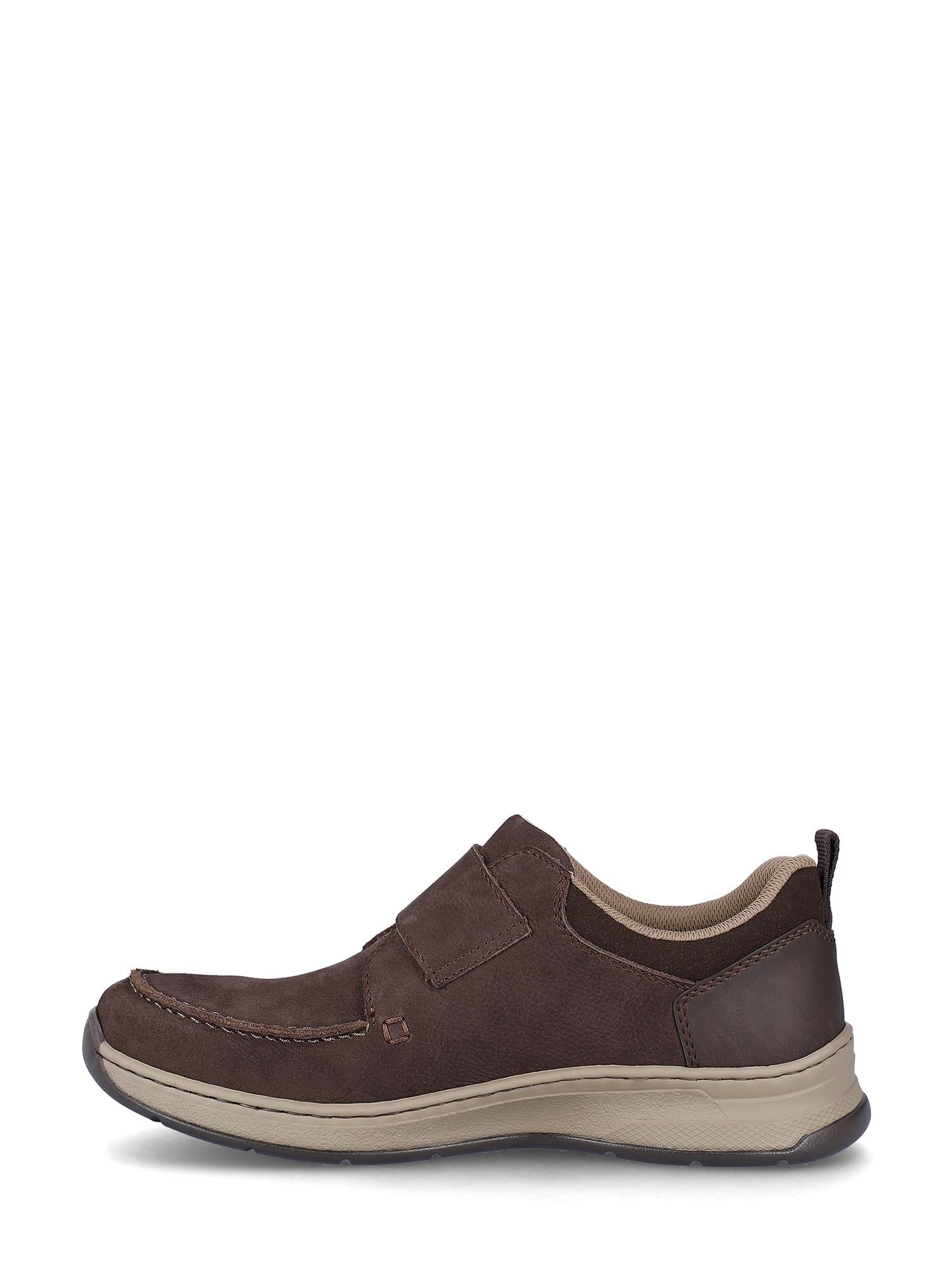 04405 Rieker Velcro Leather Shoes fra Rieker Comfort & Style er en brun slip-on herresko med semsket skinnfinish, beige polstret såle, synlige sømmer, lav hæl, mørkere hælkappe, polstret krage og Antistress-komfortteknologi.