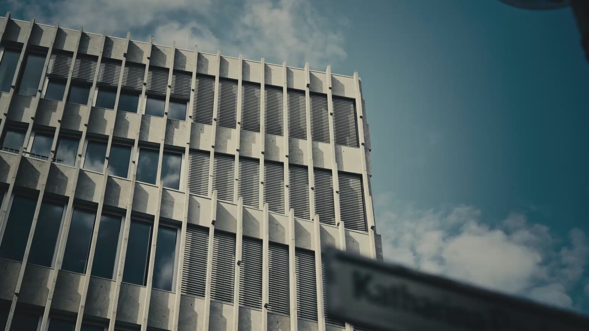 Last inn video: Rieker Sport høstkolleksjon 2025 for dame og herre
